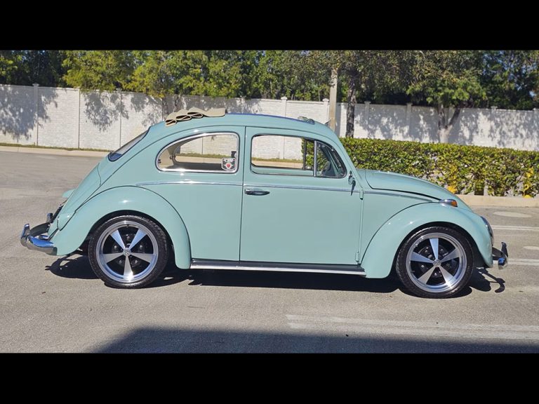 1968 VW Beetle exterior passenger side view feature